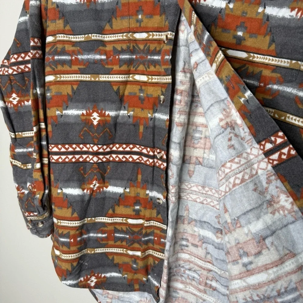 Geometric Patterned Button-Up Shirt